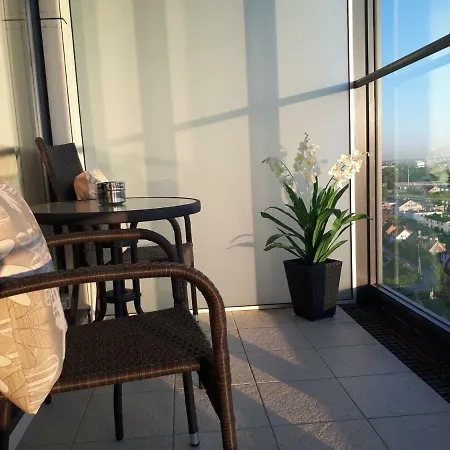 Vivo Sea View 14th Floor شقة *