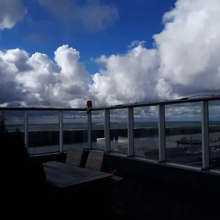 شقة Vivo Sea View 14th Floor كلابيدا